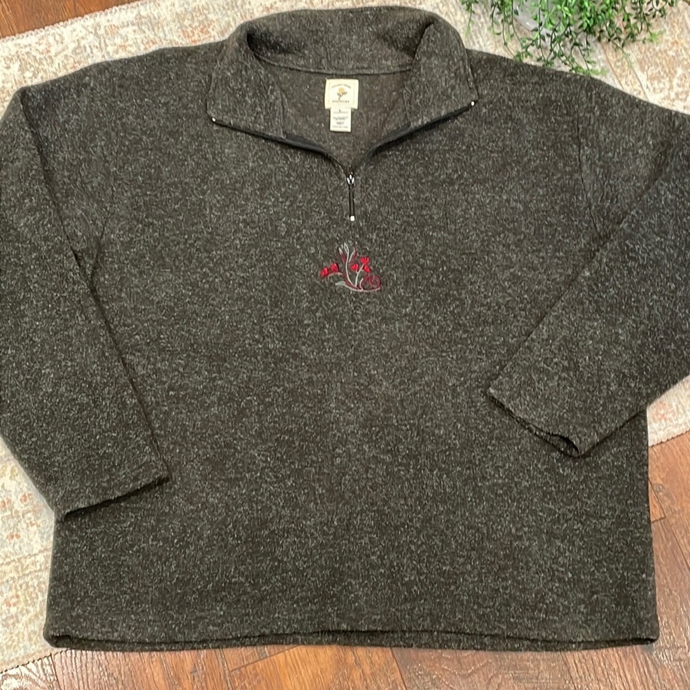 Victoria’s Secret Country sweatshirt - Picture 1 of 4